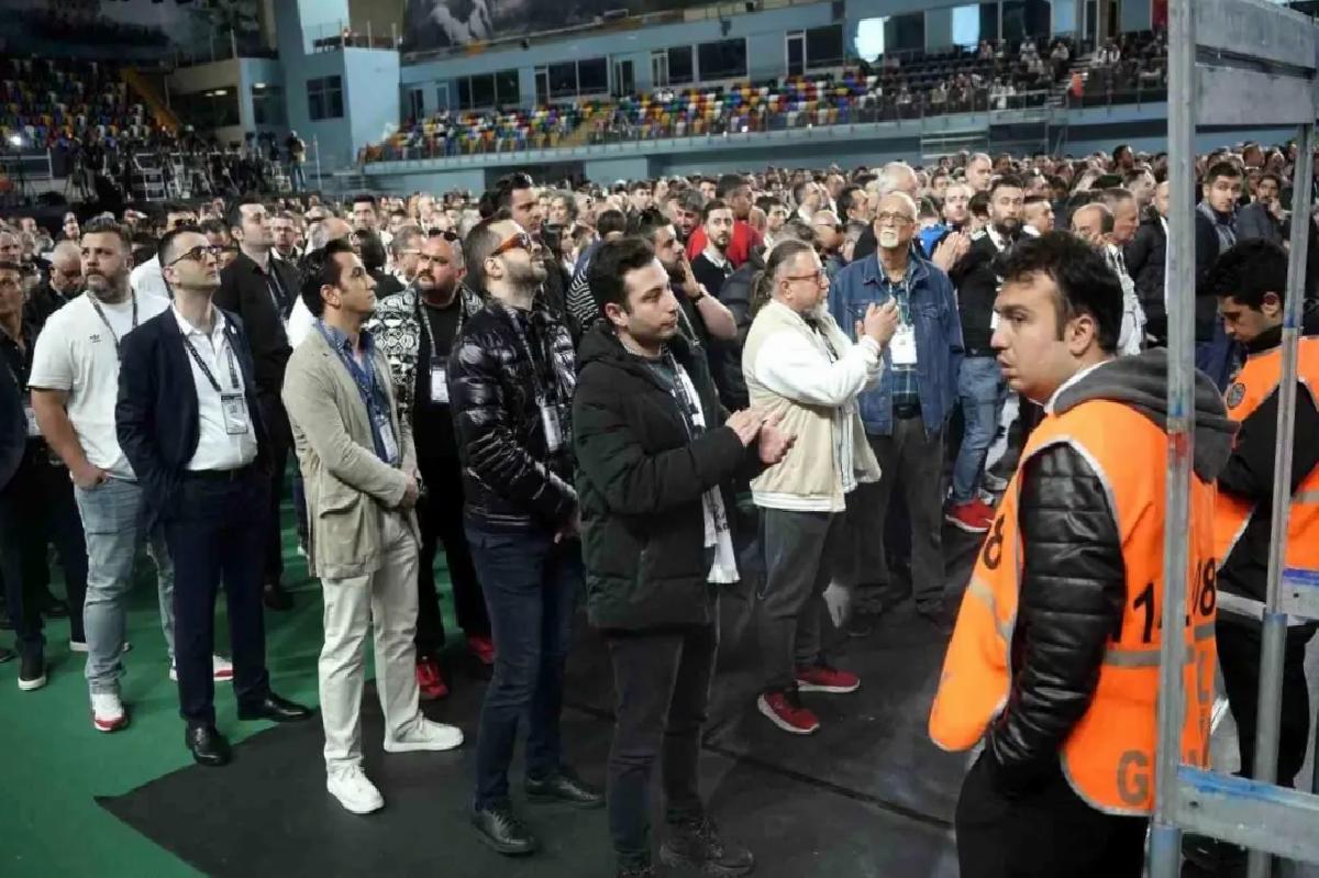 Beşiktaş Genel Kurulu’nda Oy Verme Süreci Başladı