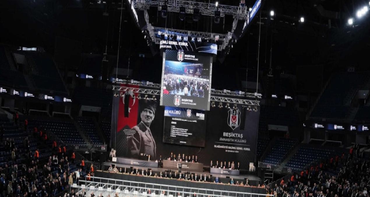 Beşiktaş’ta başkan adayları listelerini açıkladı