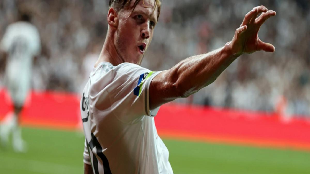Beşiktaş’ta forvet bölgesi için adaylardan biri Wout Weghorst