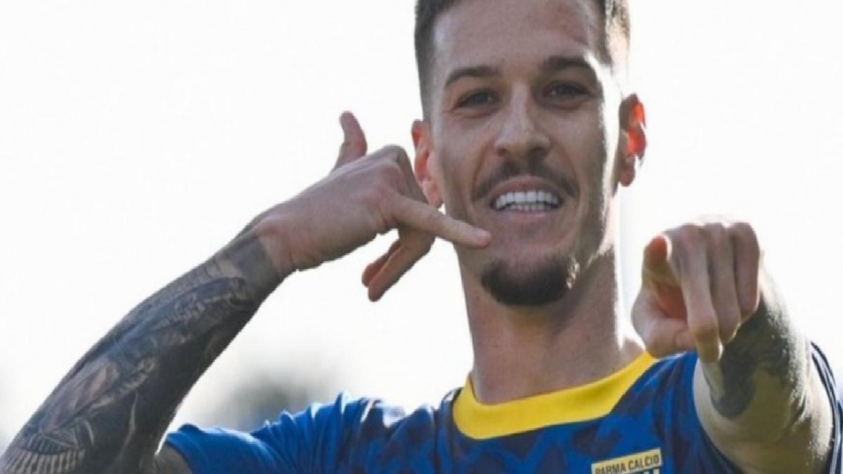 Beşiktaş’ta kanat harekatı: Dennis Man