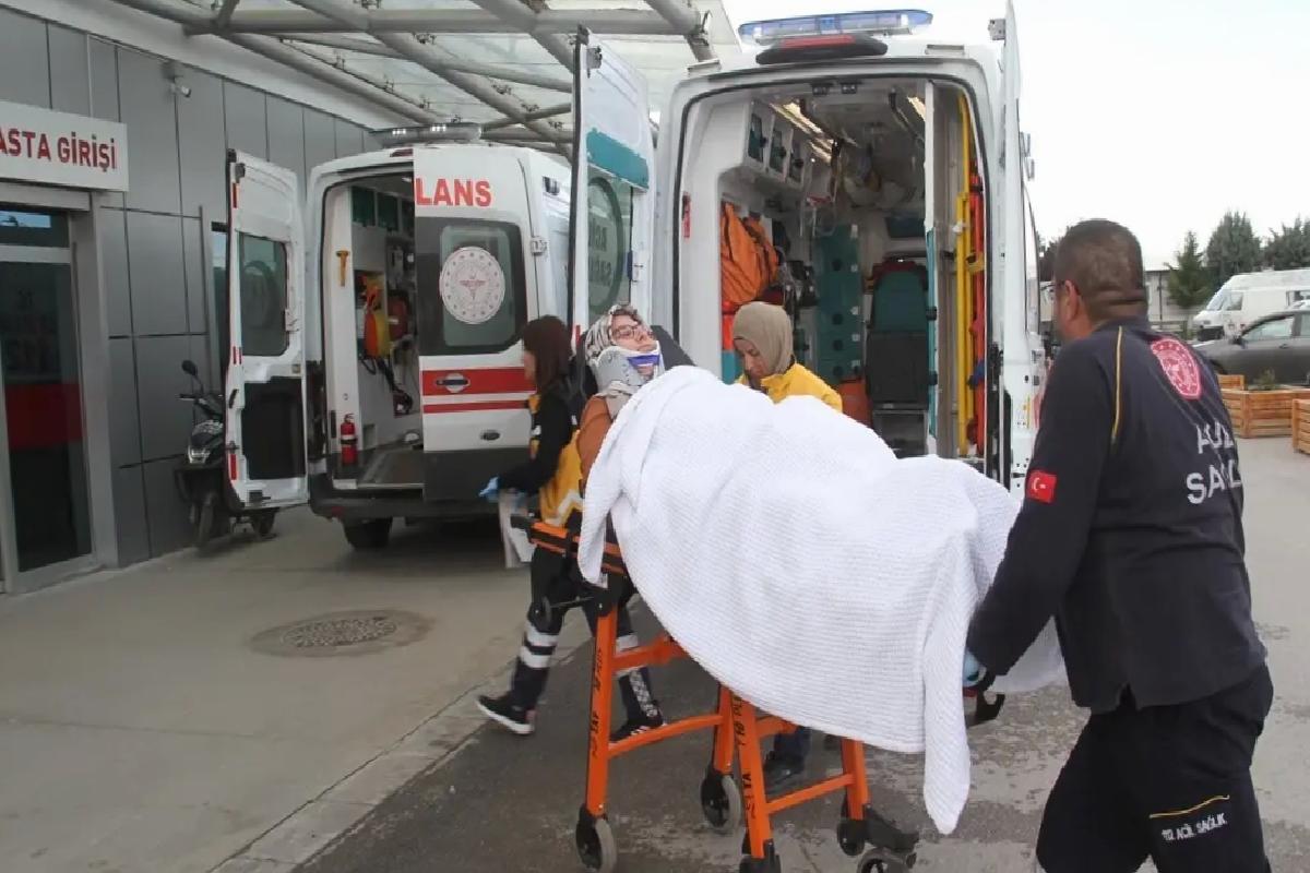 Beyşehir’de Otobüs Devrildi: 13 Yaralı