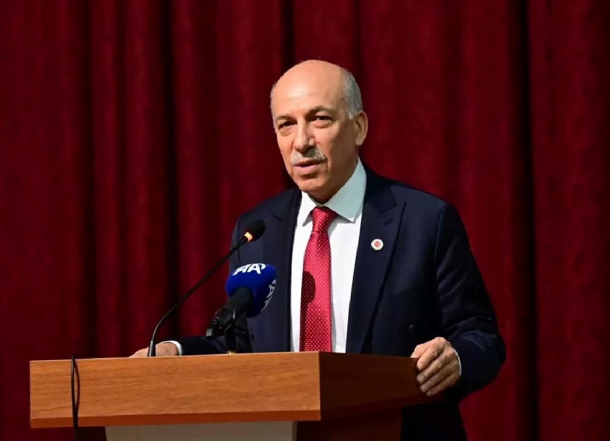 Bilal Erdoğan: Gençler Siyasete Etki Etmeli