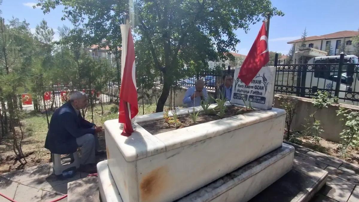 Bilge köyü katliamında hayatını kaybeden imam Hacı Kazım Ozan anıldı