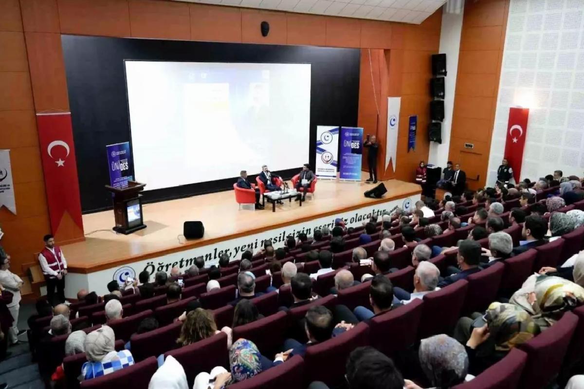 Bilgi ve Tecrübe Paylaşımı: Ahmet Aydın Söyleşisi