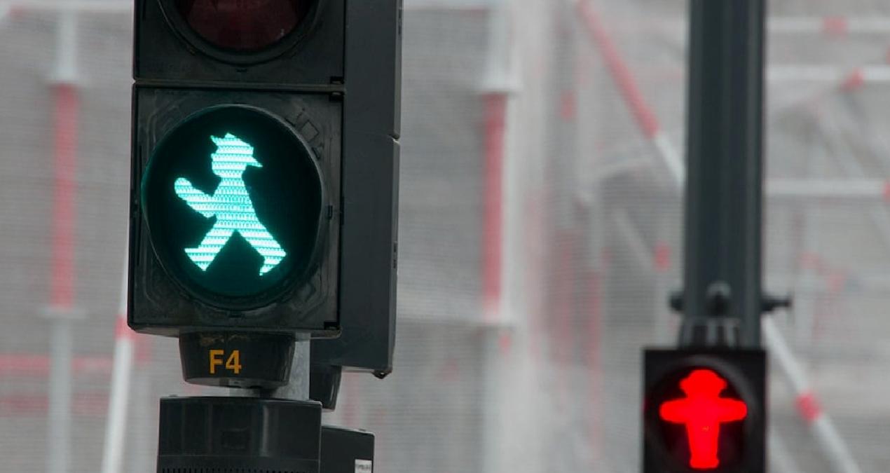 Bir devrin sonu: Trafik ışıkları değişti