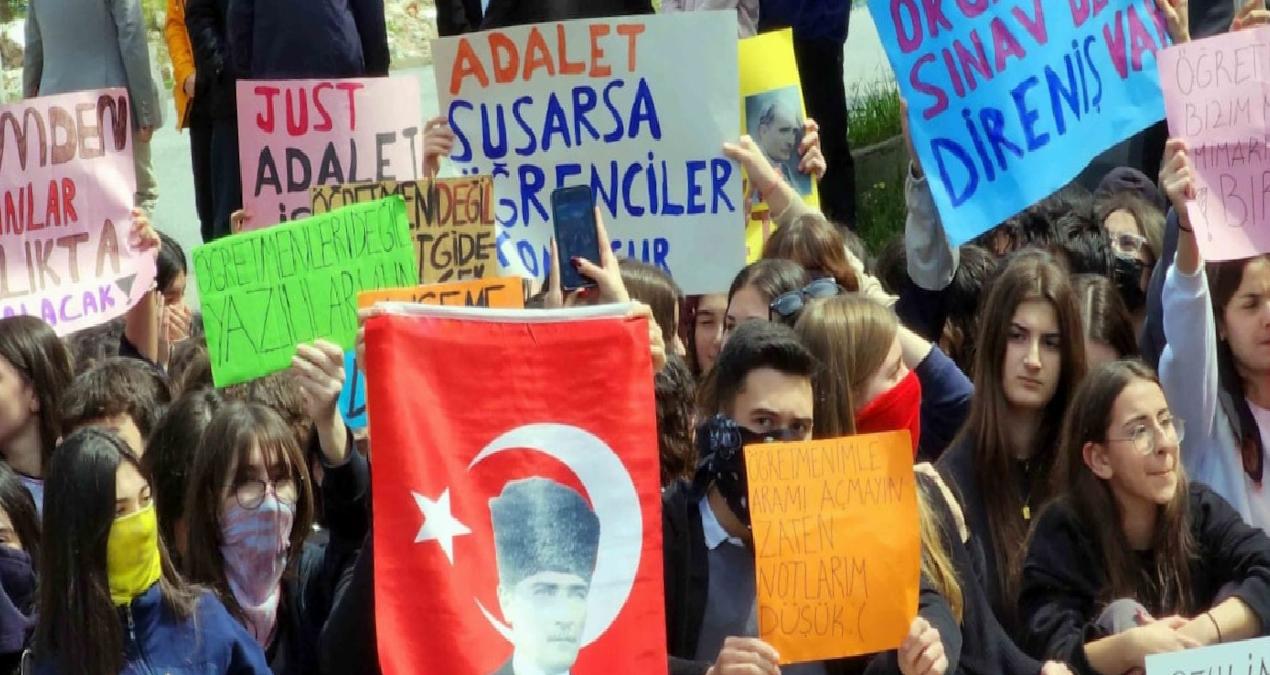 Bodrum’da öğretmenlerini savunan 65 öğrenci disiplinlik oldu