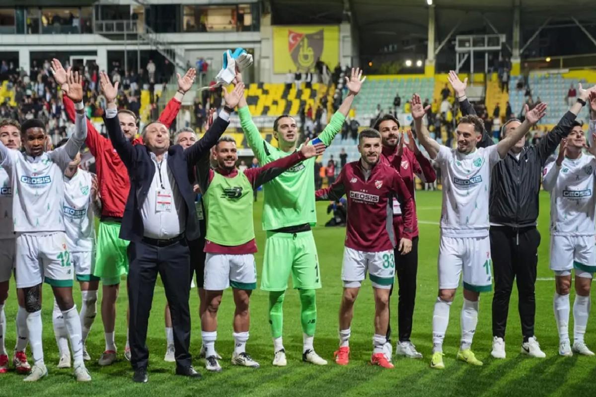Boluspor 33 yıl sonra Süper Lig’e çıkmanın 2 maç uzağında
