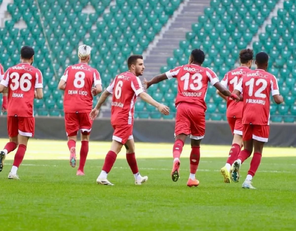 Boluspor, Yeni Malatyaspor’u 10-1 Yendi