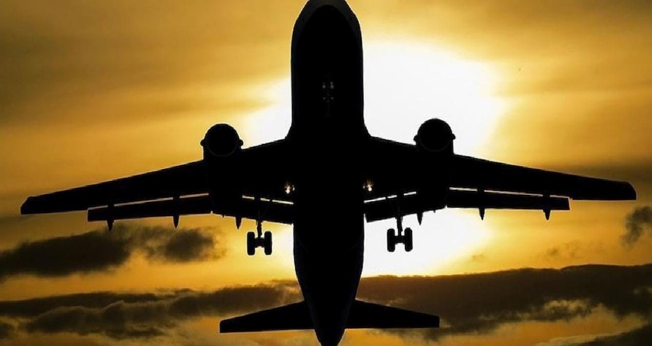 Borç krizindeki hava yolu şirketi tüm uçuşlarını durdurdu