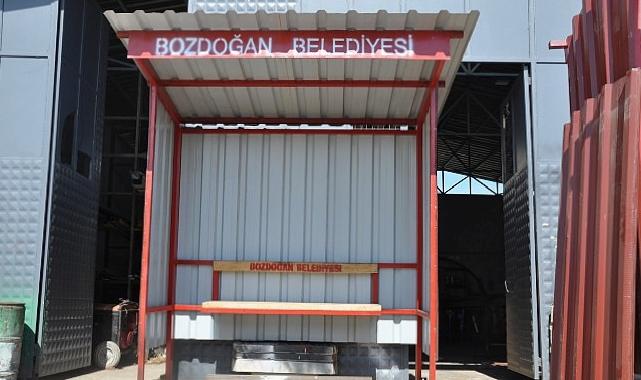 Bozdoğan Belediyesi Bankları ve Durakları Kendi İmkânlarıyla Üretiyor Tasarruf Belediyeciliği ile Kaynaklar Daha Etkin Kullanılıyor
