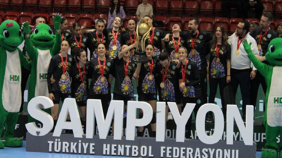 Bursa Büyükşehir Belediyespor, kupada şampiyon oldu