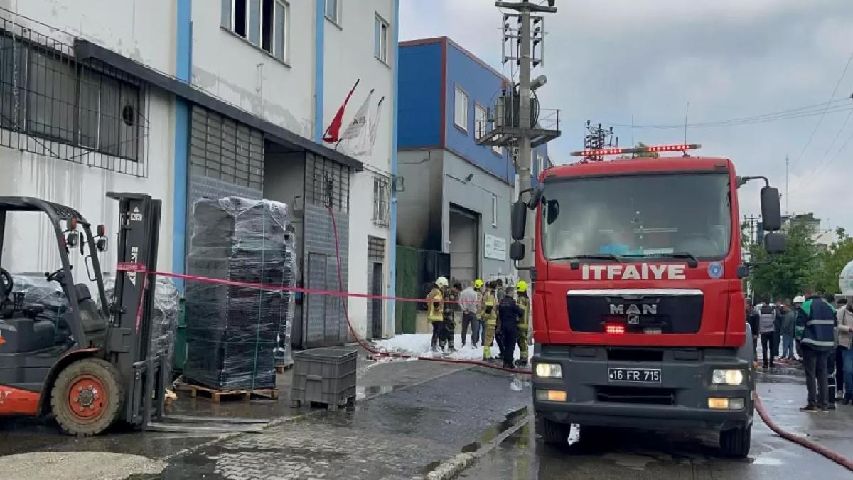 Bursa’da Kauçuk Fabrikasında Yangın