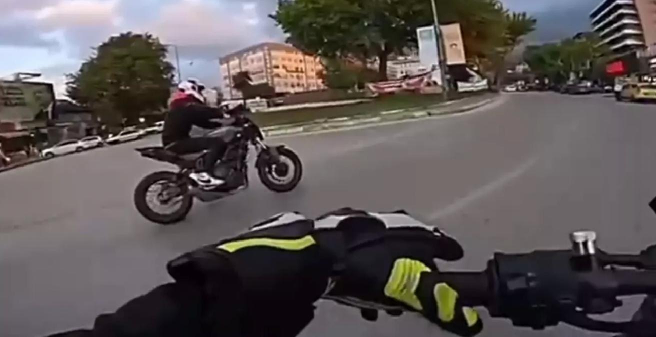 Bursa’da Motosiklet Yarışı Sosyal Medyada Gündem