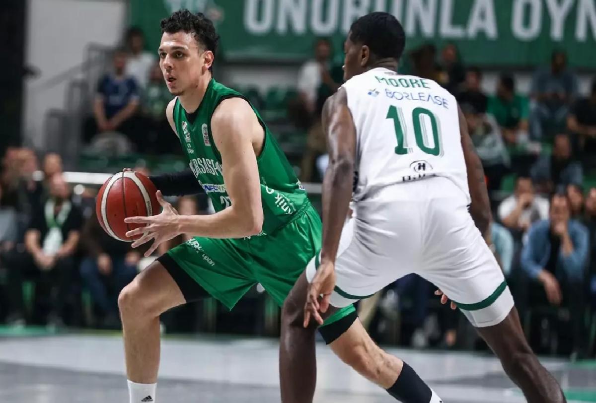 Bursaspor Yörsan Darüşşafaka’yı Yendi