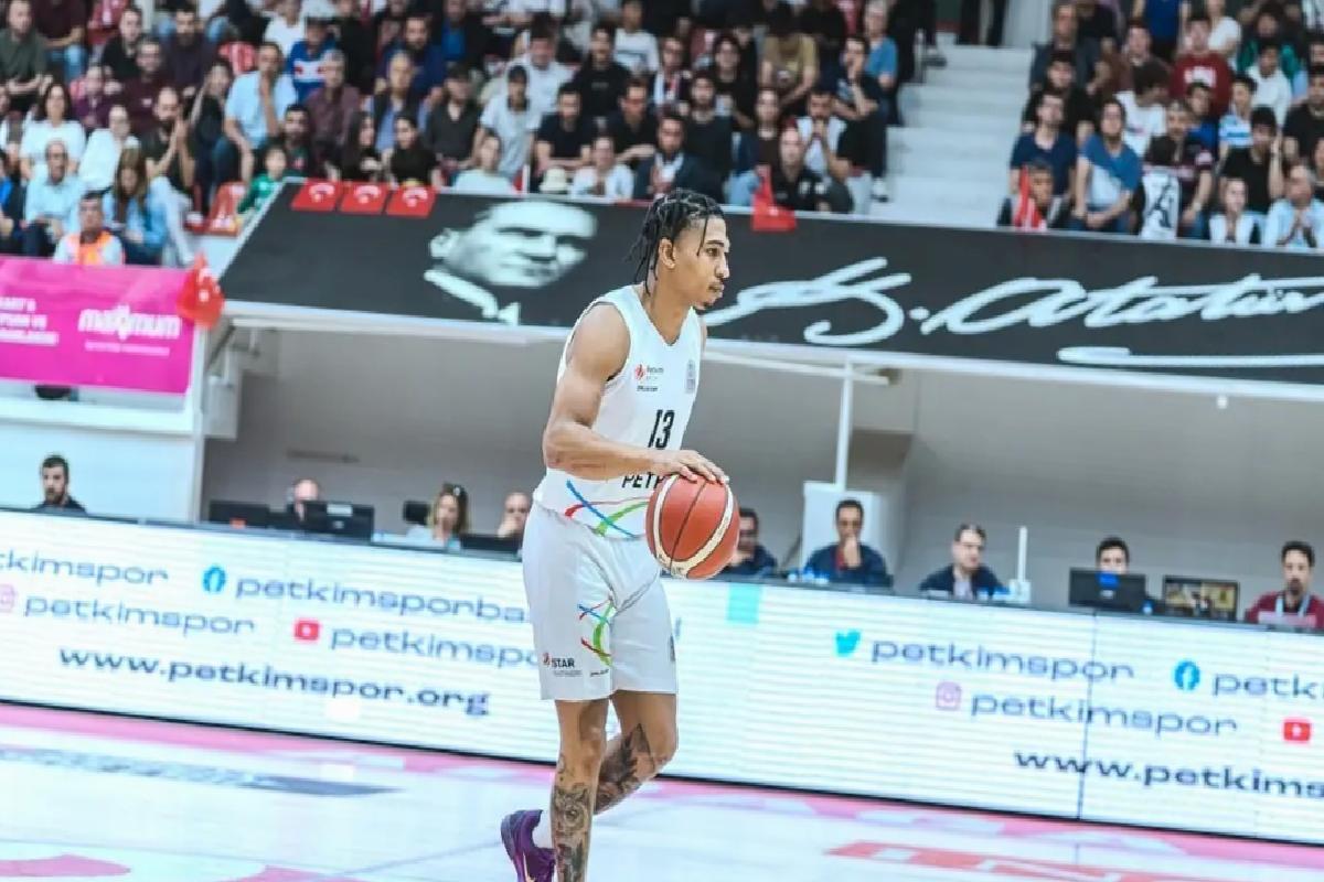 Bursaspor Yörsan Son Haftada Petkim’i Yendi