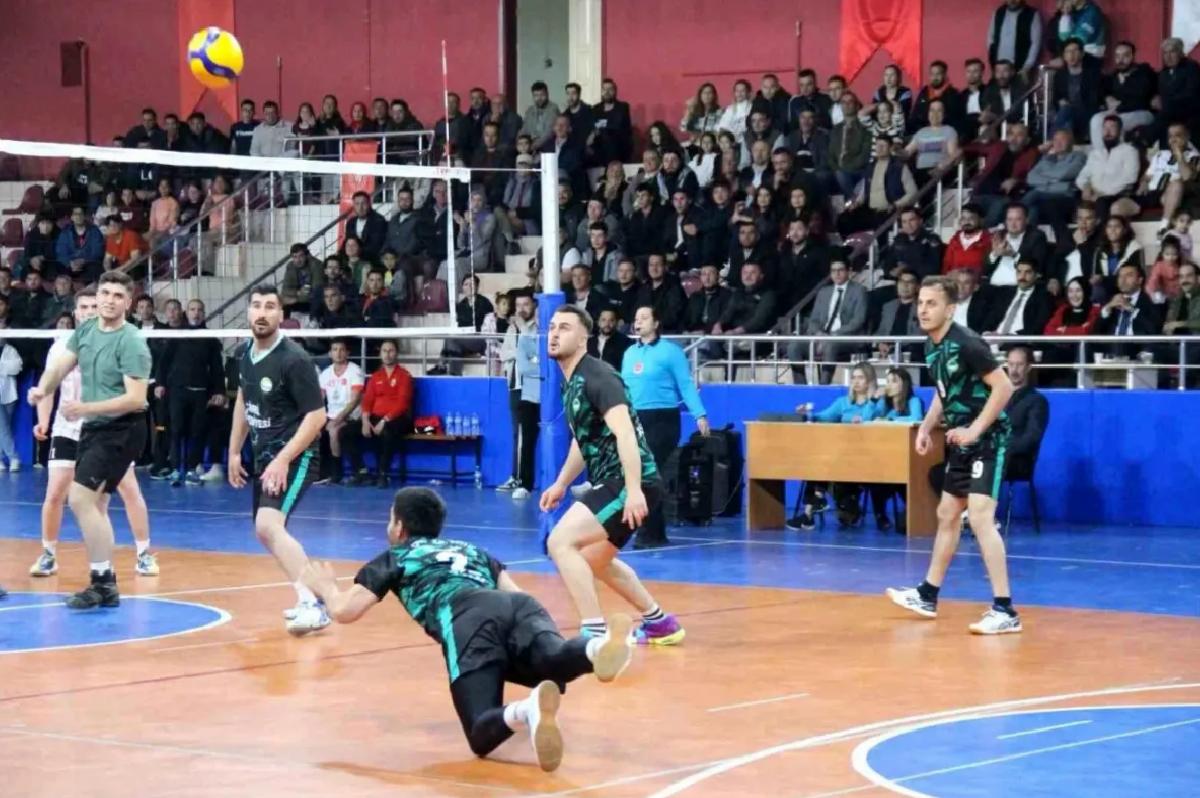 Çal’da Voleybol Turnuvası Şampiyonu Belli Oldu
