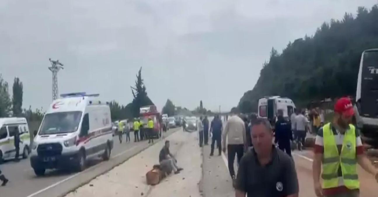 Çanakkale’de Zincirleme Kaza: 6 Ölü