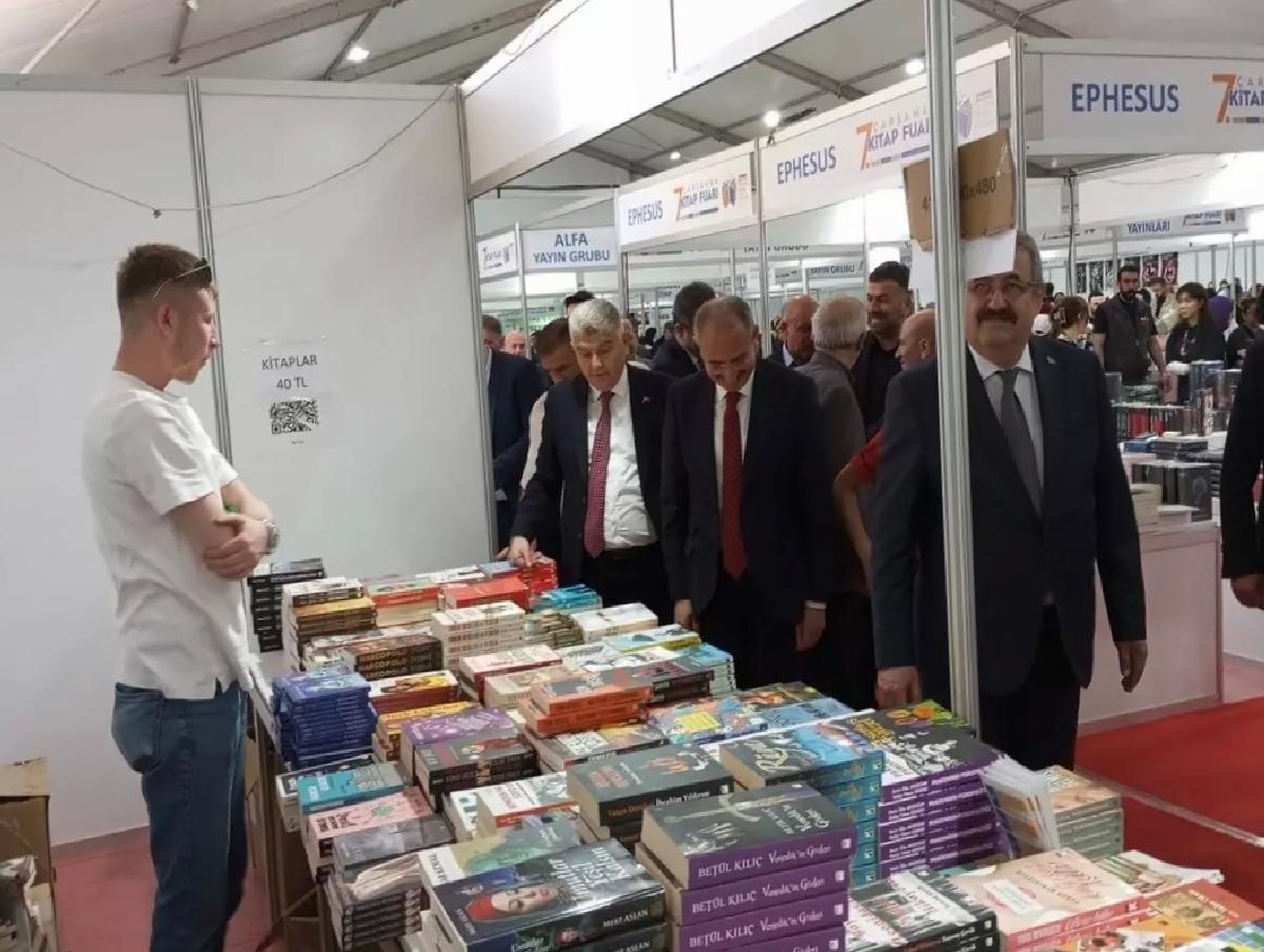 Çarşamba Kitap Fuarı Açıldı
