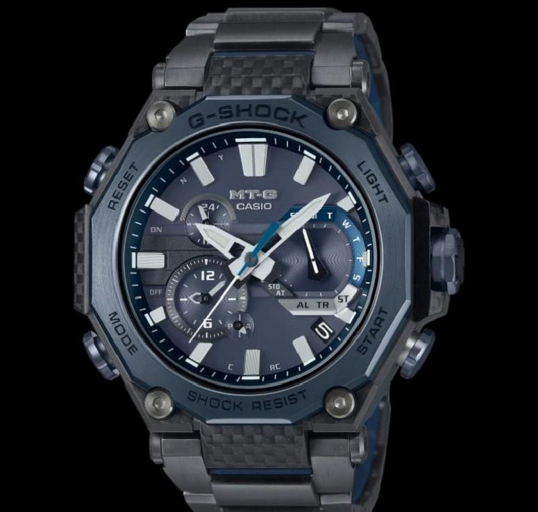 Casio’nun yeni karbon fiber saat modeli tanıtıldı