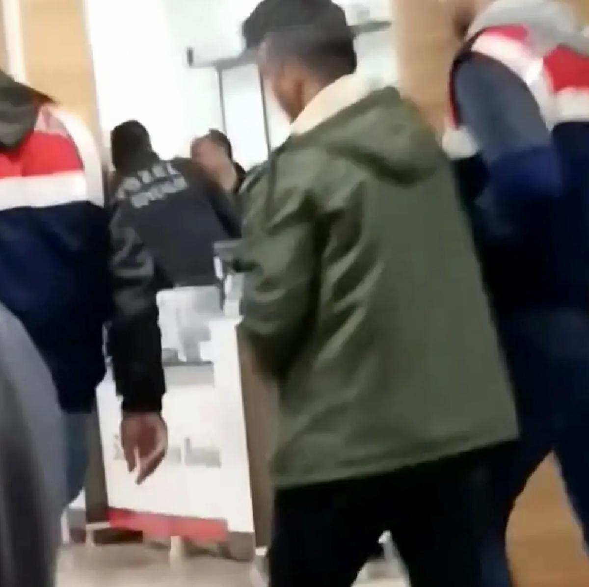 Çaybaşı’nda Genç Kadın Asılı Bulundu