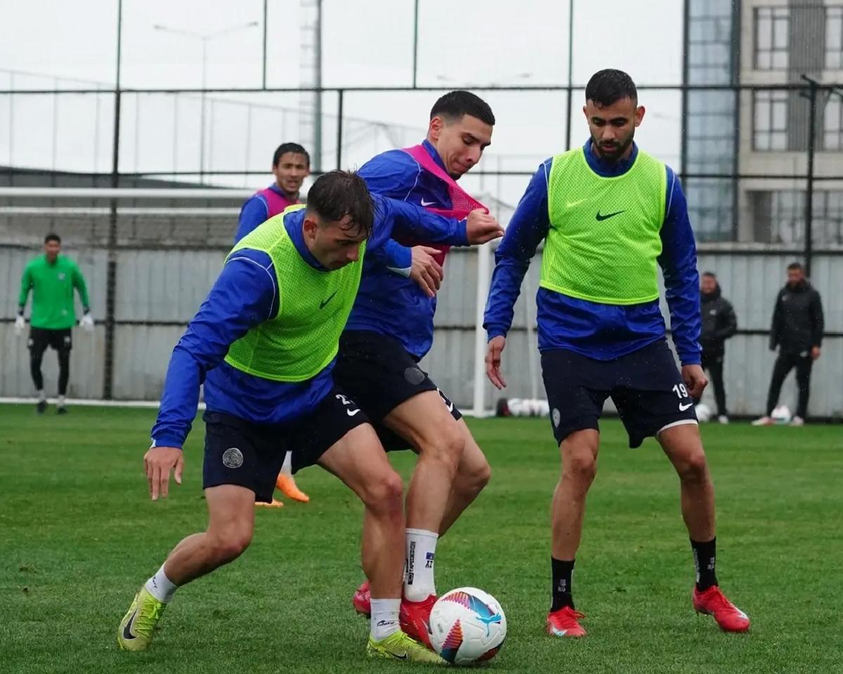 Çaykur Rizespor Göztepe Maçı Hazırlıklarına Devam Ediyor
