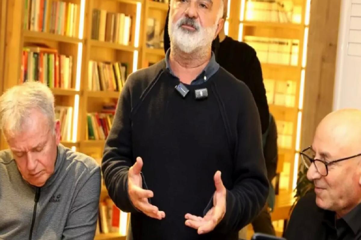 Cengiz Bozkurt, Karasu’da Hayranlarıyla Buluştu