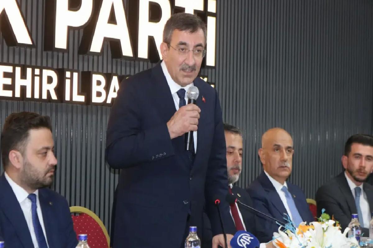 Cevdet Yılmaz: İklim kanunu ile ilgili tezviratlarla kamuoyunun kafası karıştırılmaya çalışılıyor (2)