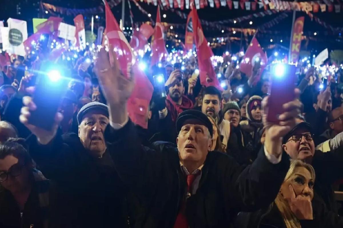CHP Genel Başkanı Özel, Başakşehir mitinginde konuştu Açıklaması