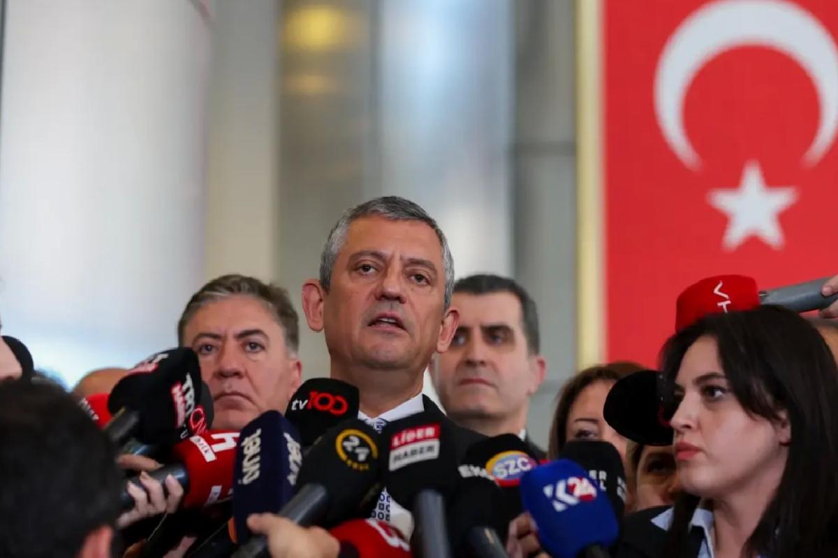 CHP Genel Başkanı Özgür Özel: ‘Meclis’te bir komisyon kurulması fikrine Devlet Bey’in olumlu yaklaşımı önemli’