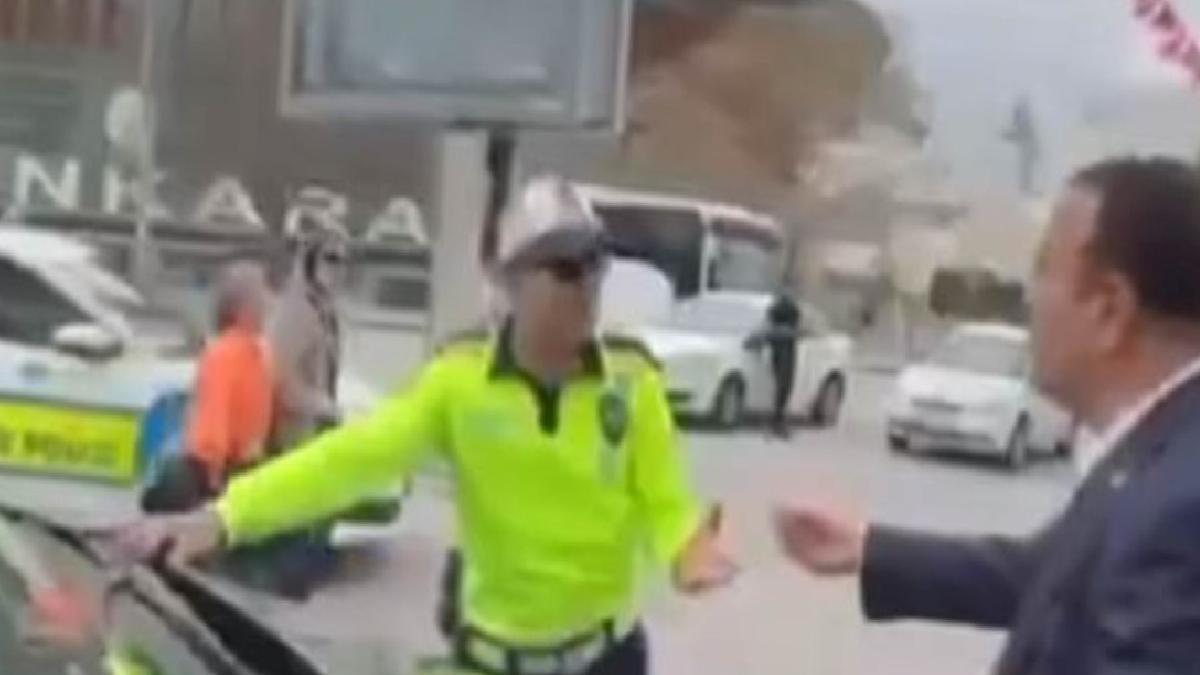 CHP’li Adnan Beker’in polislerin üzerine aracı süren şoförüne soruşturma