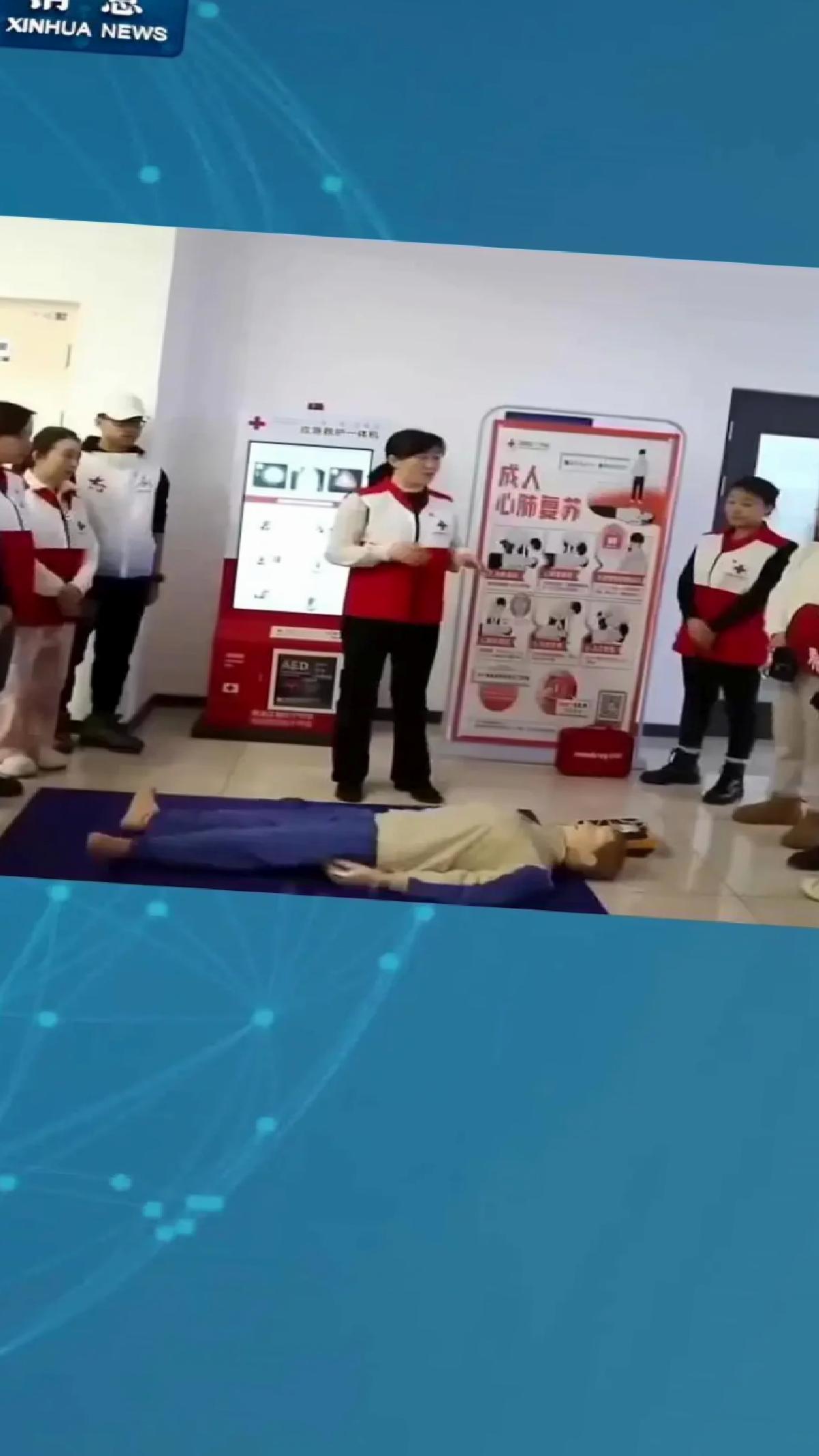 Çin Kızılhaç 100.000 Uzman Ekibi Kurdu