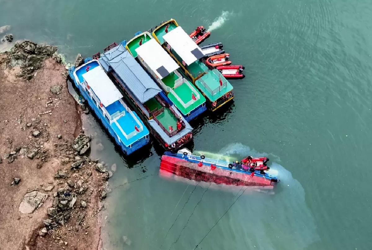 Çin’de Tekne Kazası: 9 Ölü, 70 Yaralı