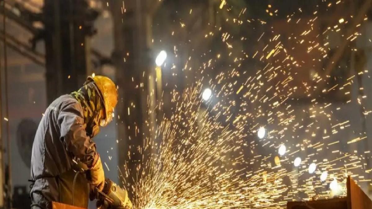 Çin’de ÜFE Nisan’da %2.7 Düştü