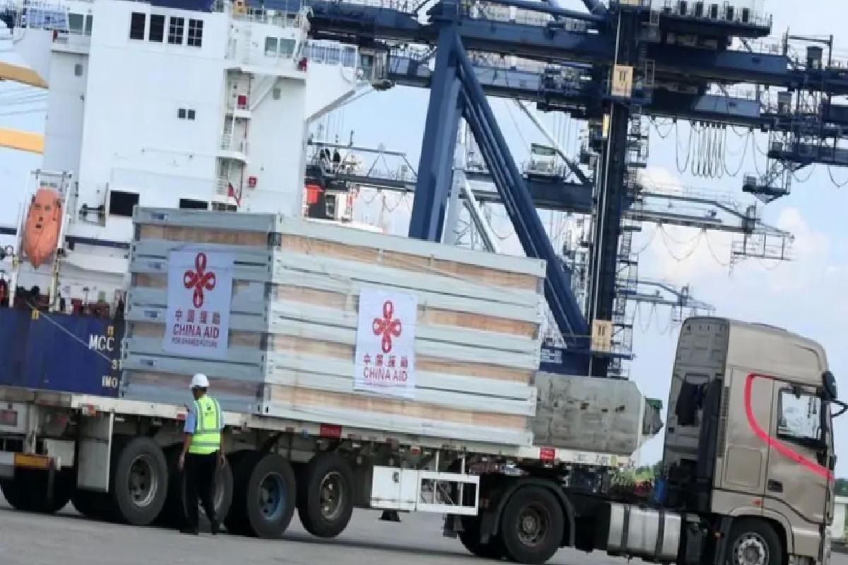 Çin’den Myanmar’a Yardım Gönderildi