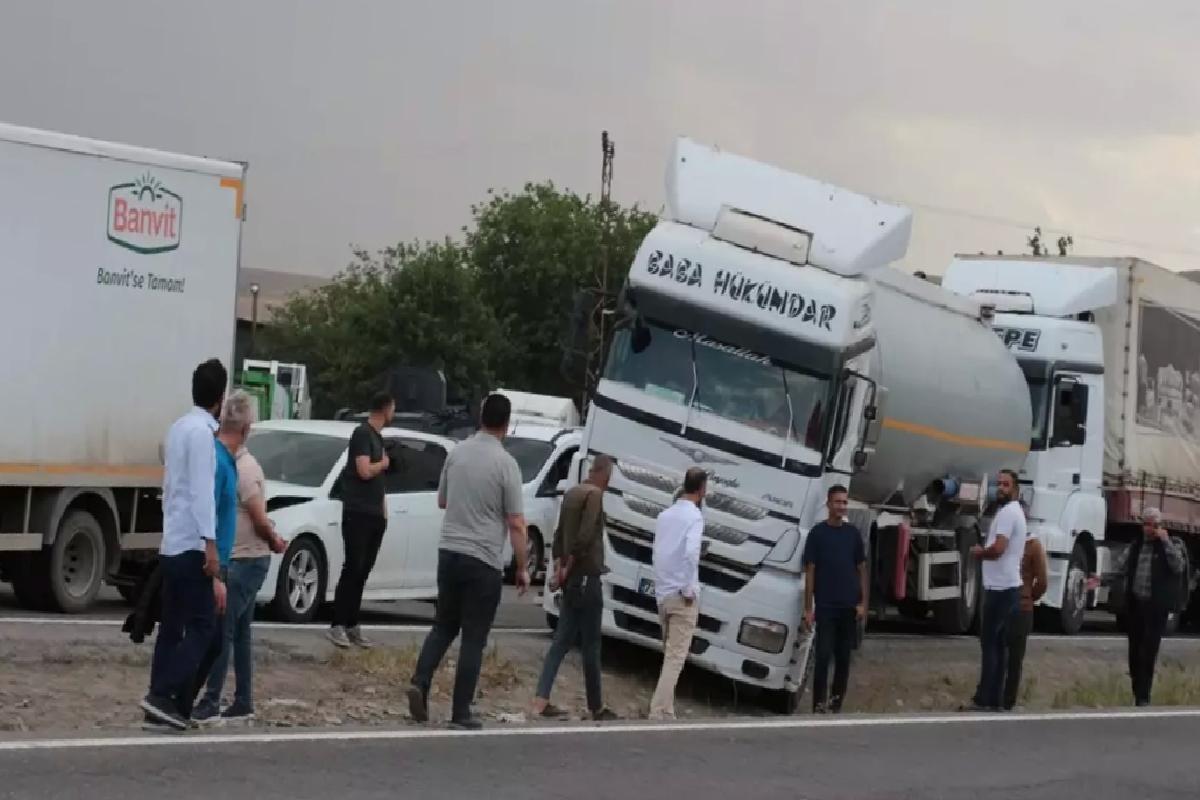 Cizre’de Zincirleme Trafik Kazası