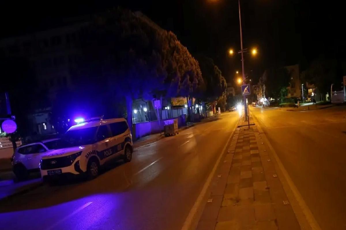 ÇOMÜ Öğrencisi Motosikletli Ekibin Çarpmasıyla Yaralandı