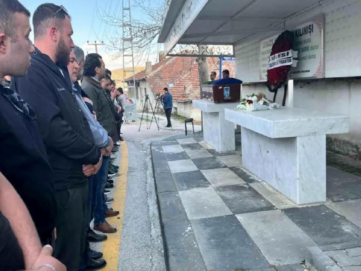 Çubuk’ta Komşunun Saldırısında Hayatını Kaybeden Hatice Çınar Toprağa Verildi
