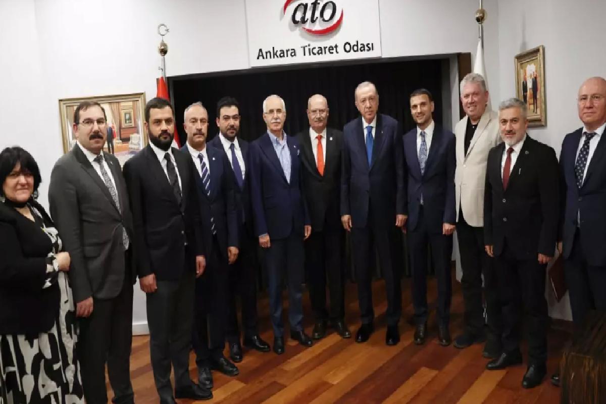 Cumhurbaşkanı Erdoğan, Ankara Ticaret Odasını ziyaret etti