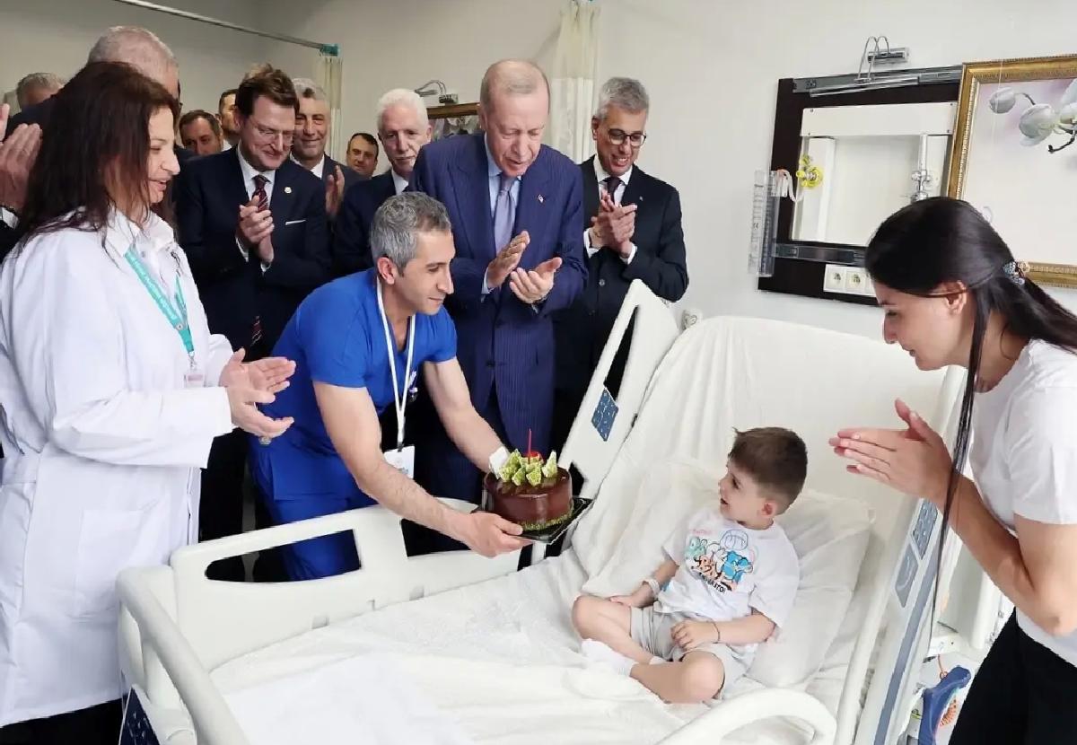 Cumhurbaşkanı Erdoğan, İstanbul Fizik Tedavi ve Rehabilitasyon Eğitim ve Araştırma Hastanesi’nin açılışında konuştu: (2)