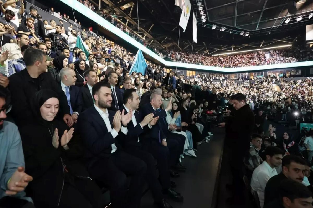 Cumhurbaşkanı Erdoğan, İstanbul GENÇFEST Programı’nda konuştu: (1)