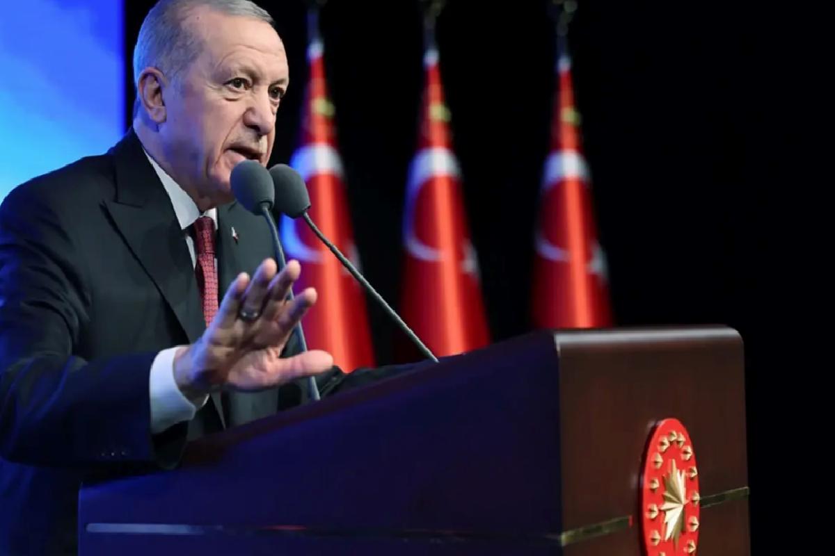 Cumhurbaşkanı Erdoğan, Pakistan Başbakanı Şahbaz Şerif ile görüştü: Türkiye gerilimin tırmanmasını önlemek için elinden geleni yapmaya hazır.