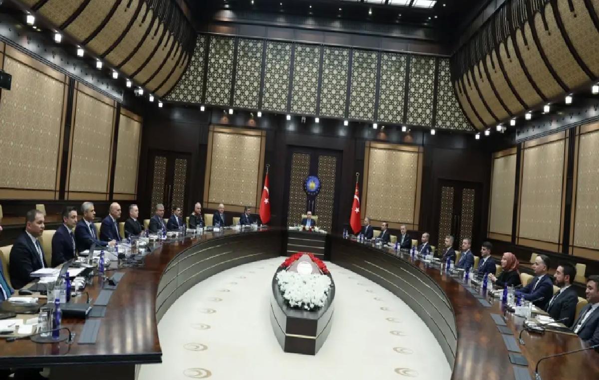 Cumhurbaşkanı Erdoğan, Savunma Sanayii İcra Komitesi Toplantısı’na başkanlık etti