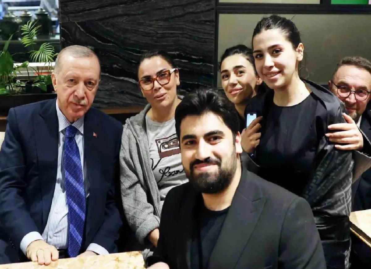 Cumhurbaşkanı Erdoğan’dan Ankara’da sürpriz kafe ziyareti
