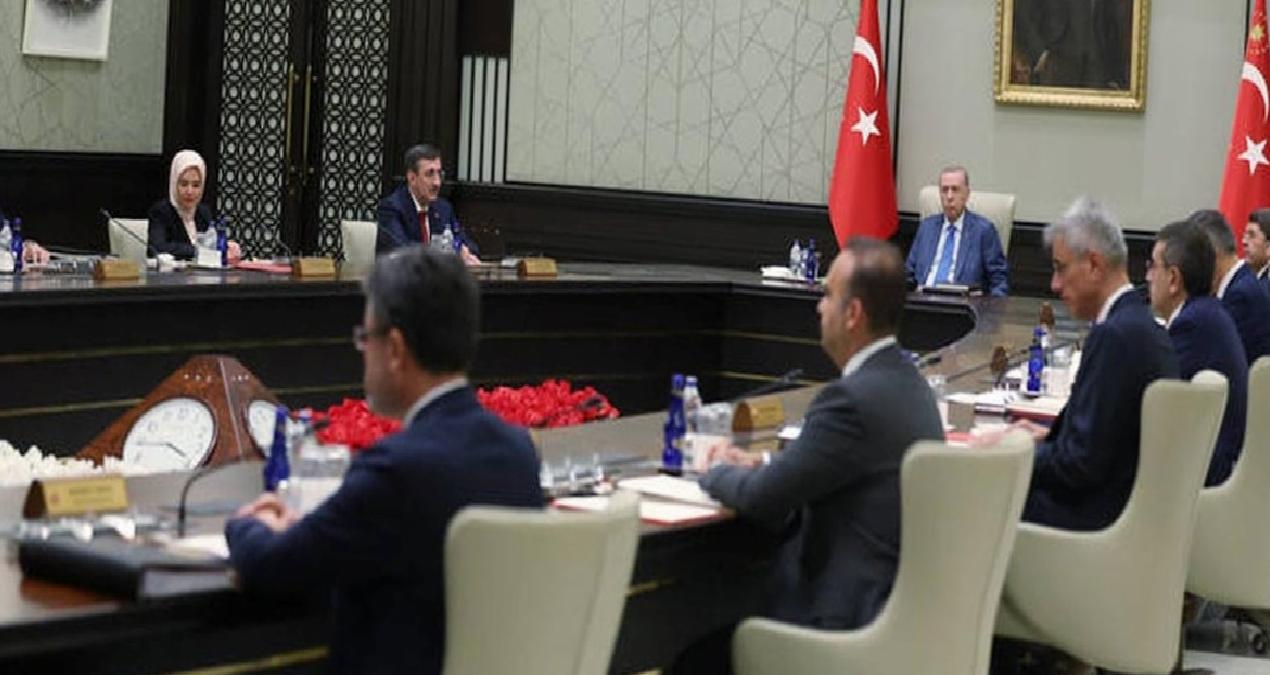 Cumhurbaşkanlığı Kabine toplantısı başladı! Fesih kararı hakkında ne açıklama yapılacak?