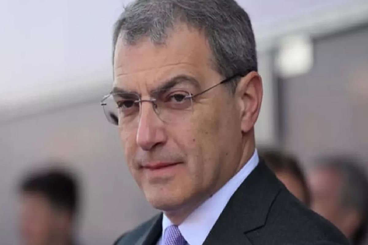 Damien Comolli’den açıklama: Opsiyonunu kullanmayacağız, Fenerbahçe’ye dönecek”