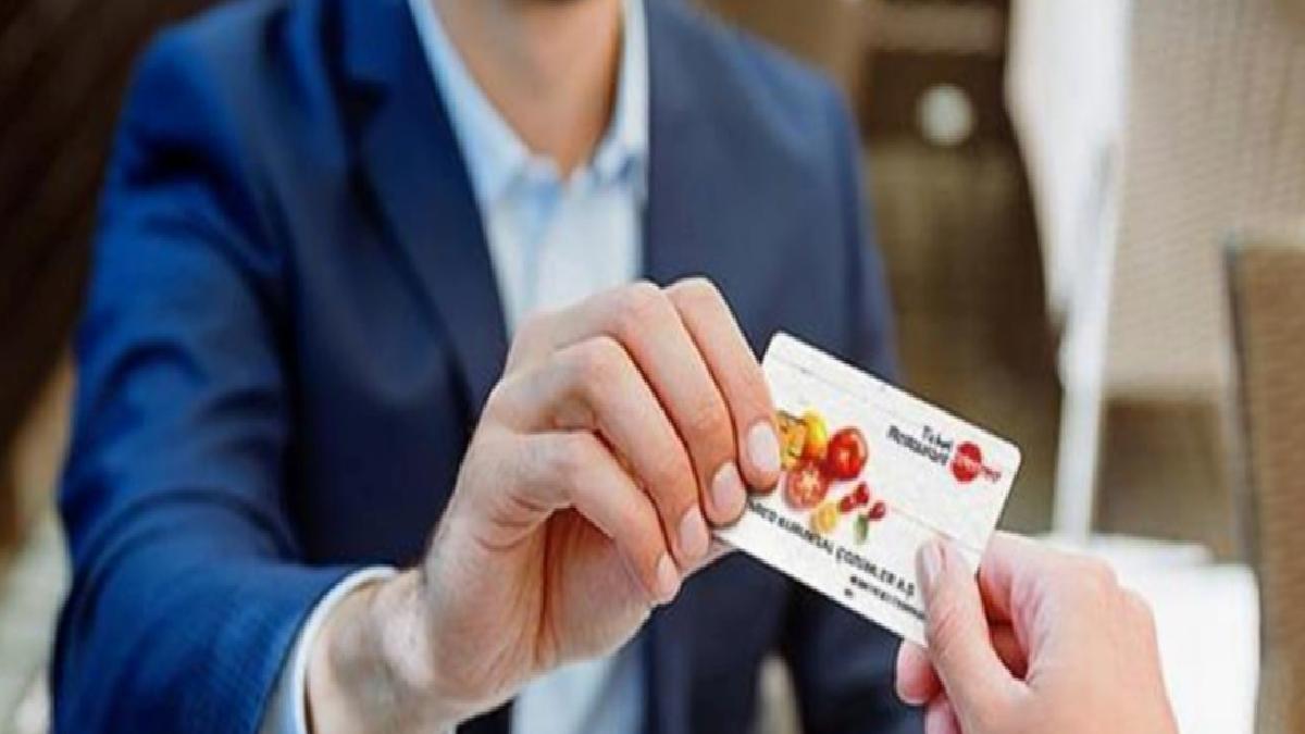 Danıştay, yemek kartı yardımlarının SGK prim muafiyetini tescilledi