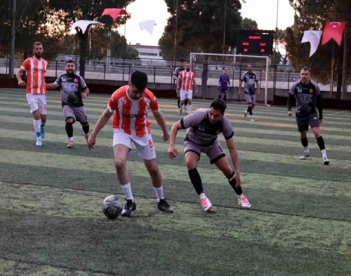 Denizli OSB’de Futbol Finali ve Ödül Töreni