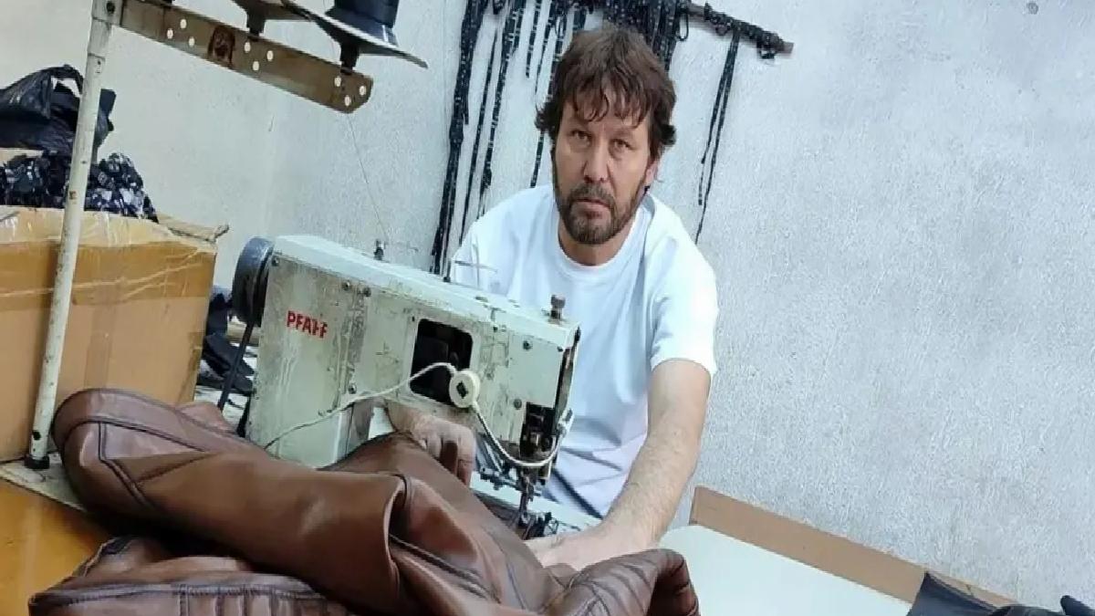 Denizli’de Son Deri Mont Atölyesi Ayakta Kalıyor