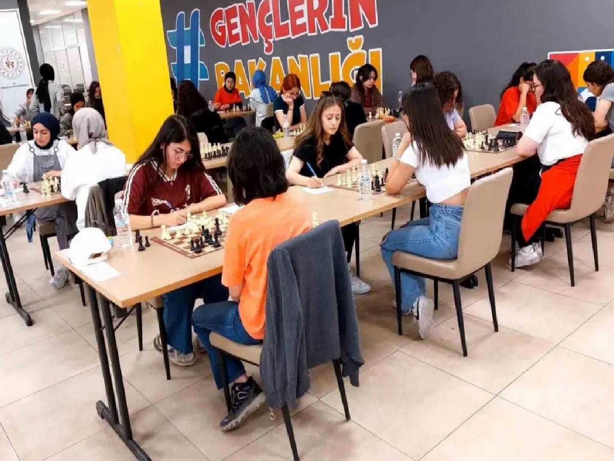 Denizli’de Yurtlig Satranç Şampiyonası Tamamlandı