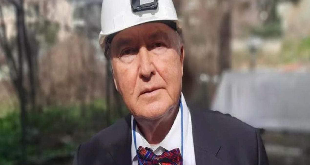 Deprem bilimci Ahmet Ercan beyin kanaması geçirdi